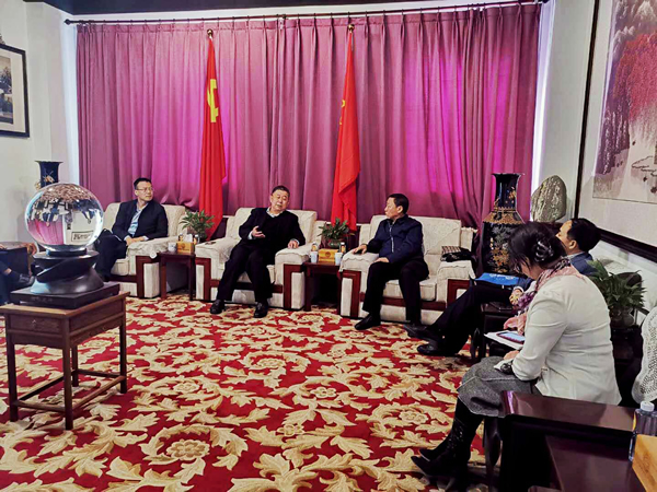 公司董事長一行參訪中關(guān)村精準(zhǔn)醫(yī)學(xué)基金會 公司董事長一行參訪中關(guān)村精準(zhǔn)醫(yī)學(xué)基金會